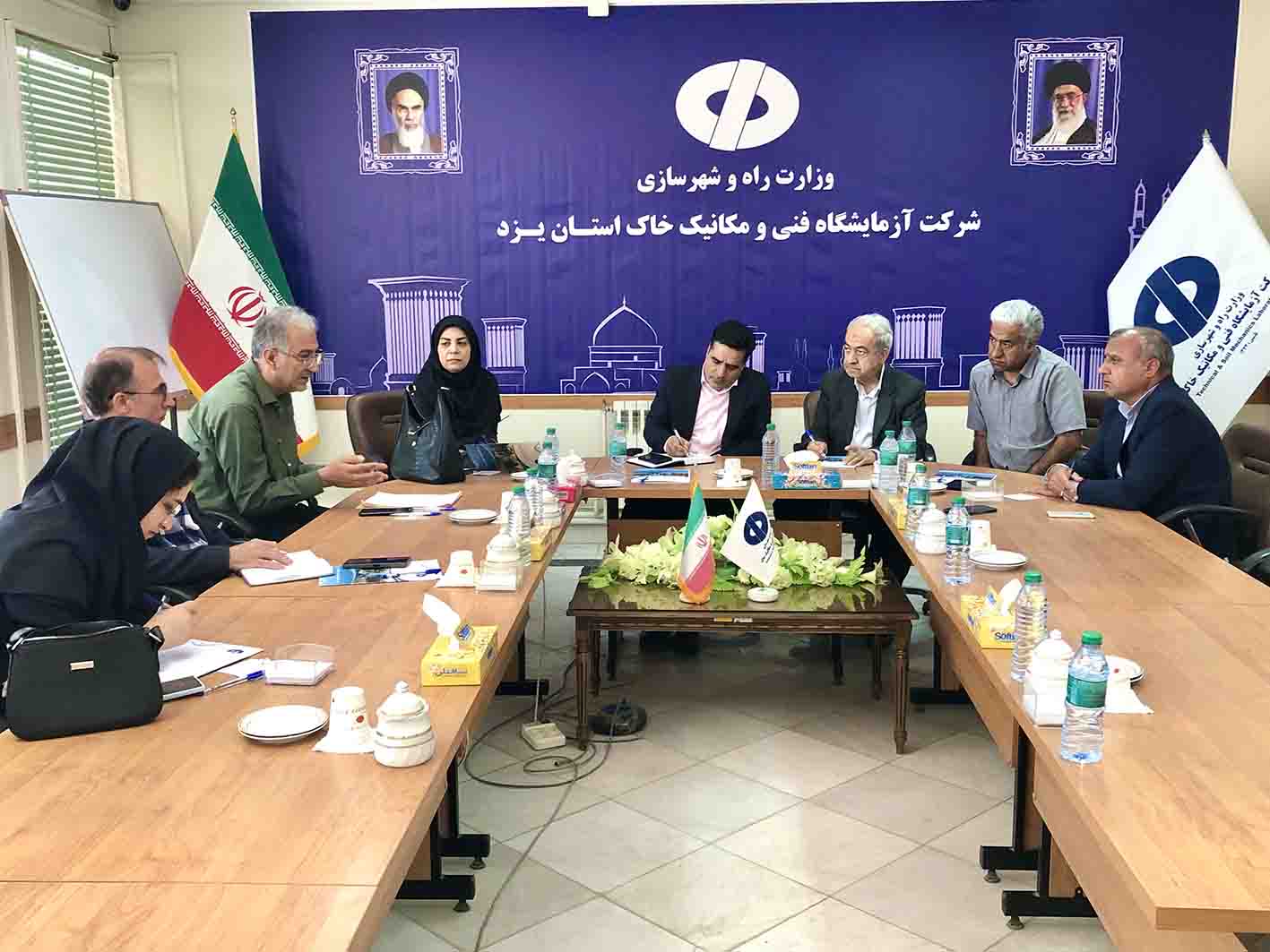 دیدار با مدیر کل استاندارد